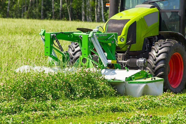 Косилка фронтальная KDF, брус PerfectCUT