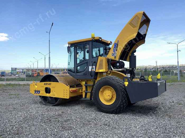 Грунтовый каток  XS143