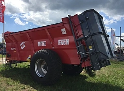Навозоразбрасыватель 14 тонн N-275