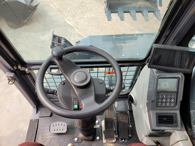 Колесный экскаватор BEEZONE BX160W