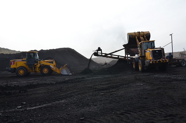 Фронтальный погрузчик LW900KN