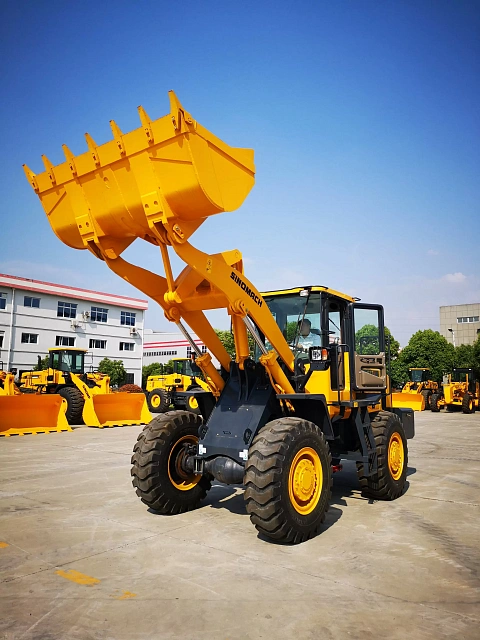 Фронтальный погрузчик Beezone 937H