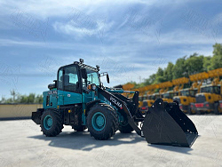 Фронтальный погрузчик VOLNA V05E