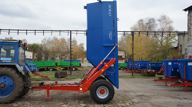 Полуприцеп тракторный самосвальный для жидких фракций ПТСЖ-6,5