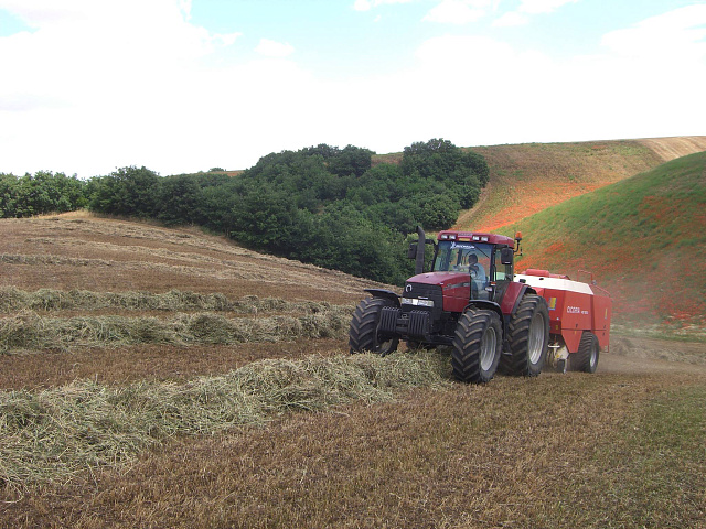 Пресс тюковый