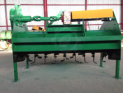 Универсальная машина для возделывания картофеля и овощей УМВК-2.8