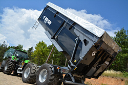 Прицеп тракторный самосвальный герметичный Metal-Fach Т-935