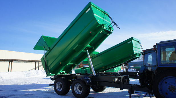 Полуприцеп тракторный самосвальный ПТС-12