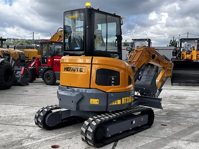 Экскаватор Hengte HT35G