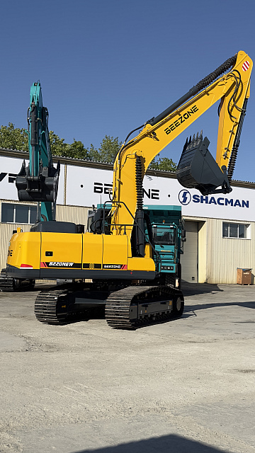 Гусеничный Экскаватор B220NEW