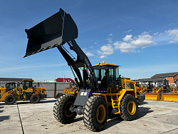 Погрузчик фронтальный HZM XC36D