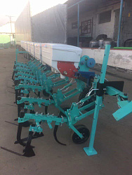 Культиватор КРНМ-4,2 с внесением удобрений и транспортным устройством