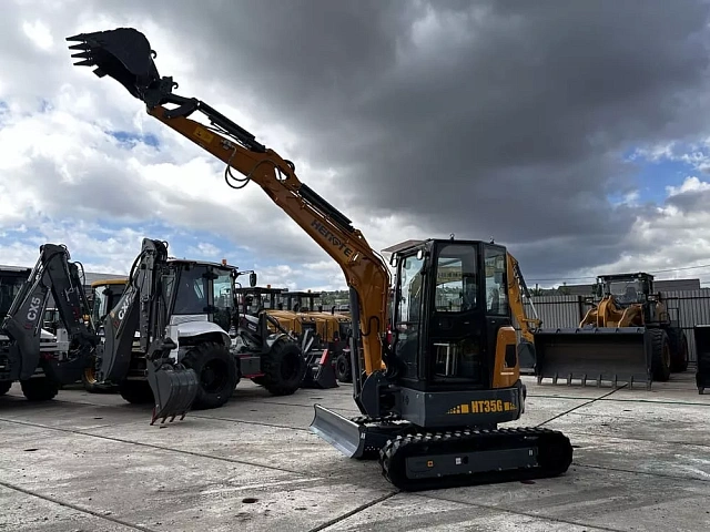 Экскаватор Hengte HT35G