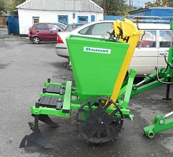 Картофелесажалка 2-рядная 180 кг Bomet