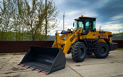 Погрузчик фронтальный HZM XC 300